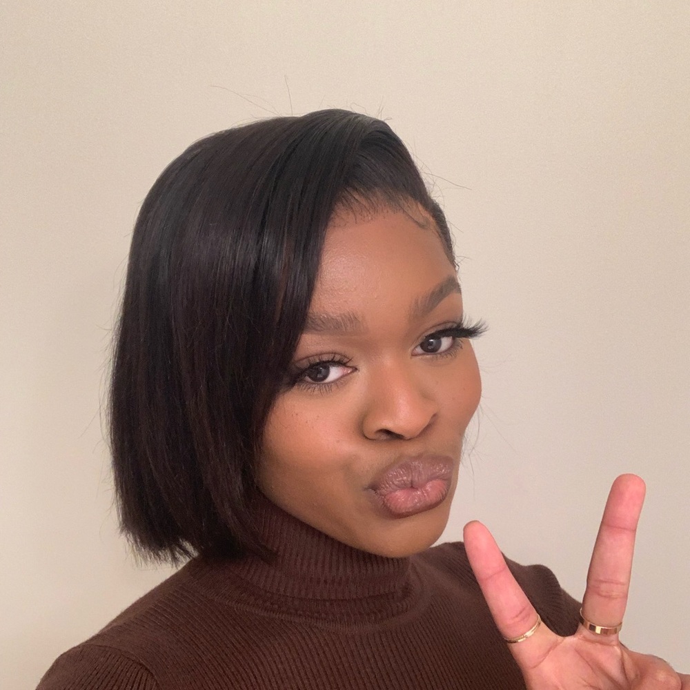 Meet your Posher, Abigail